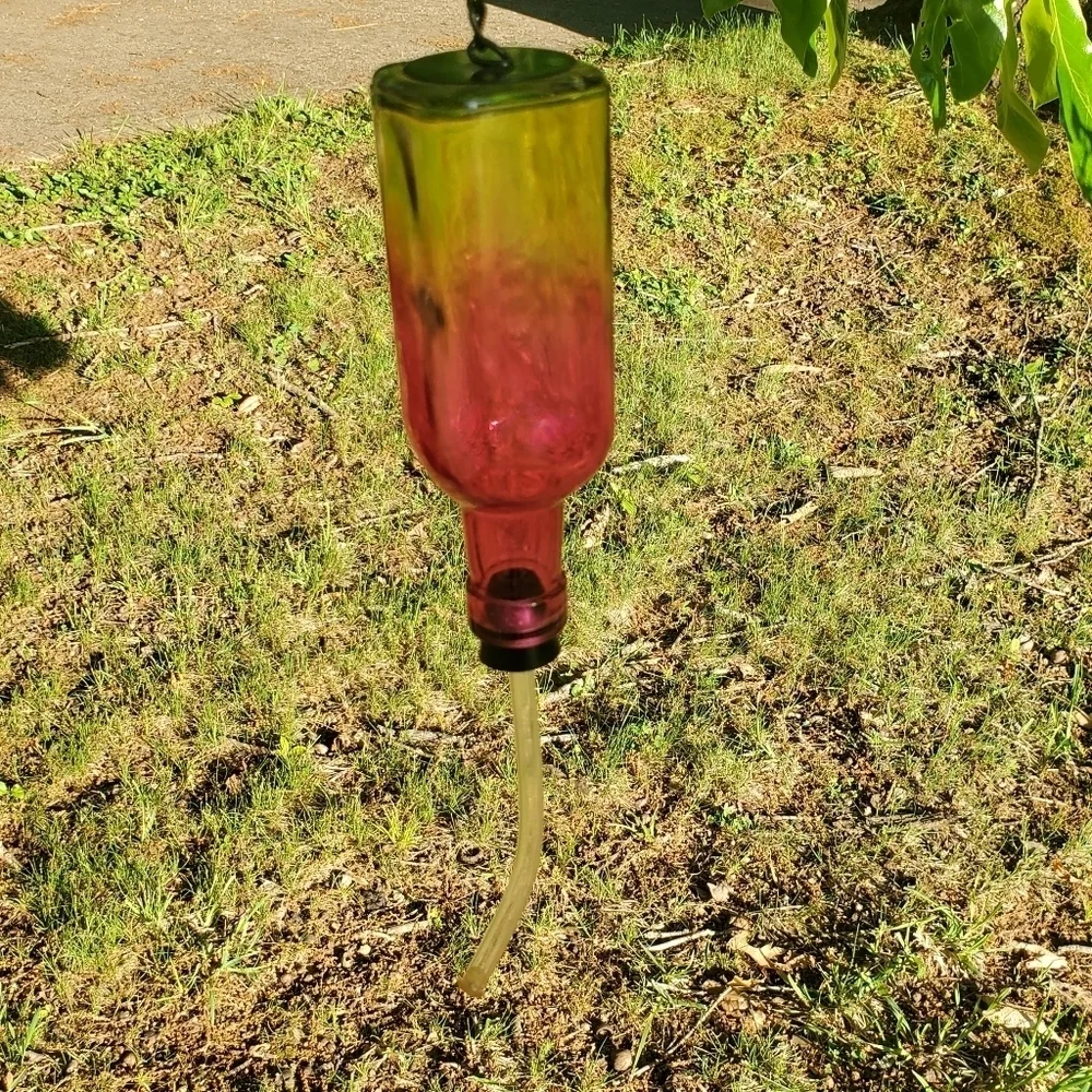 HUMMING BIRD FEEDER Glass Pink and Yellow New with Tags